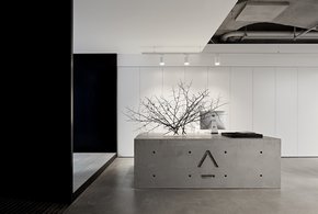 Mathieson The Agency 01